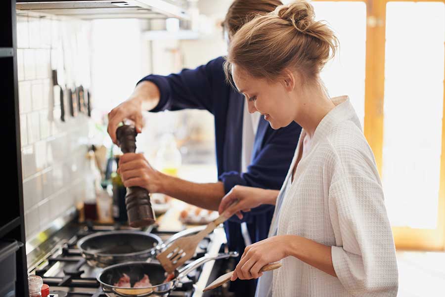 Millennial cooking trends: Is it time for your co-op to build a digital cooking community?